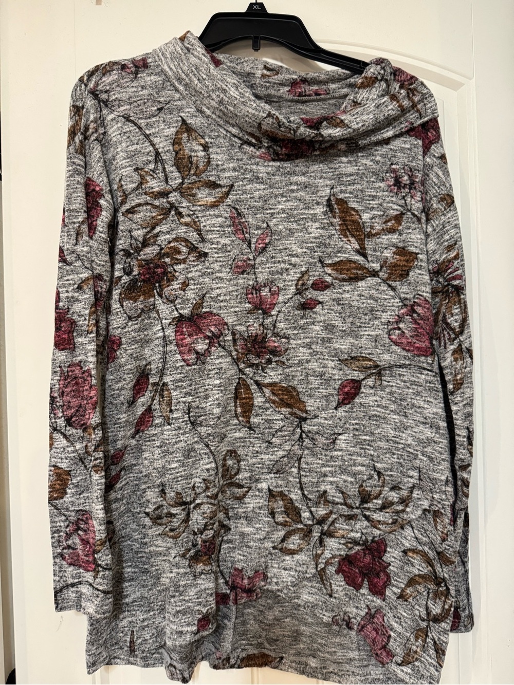 Maurices Gray Floral Scoop Neck Knit Sweater with Pink and Brown Accents